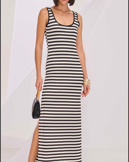 Vestido Longo Listrado