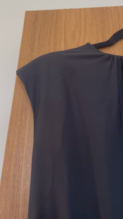 Vestido longo com pregas
